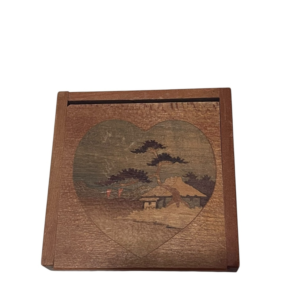 Vintage Solitaire Peg Brain
Teaser Japan Inlaid Box